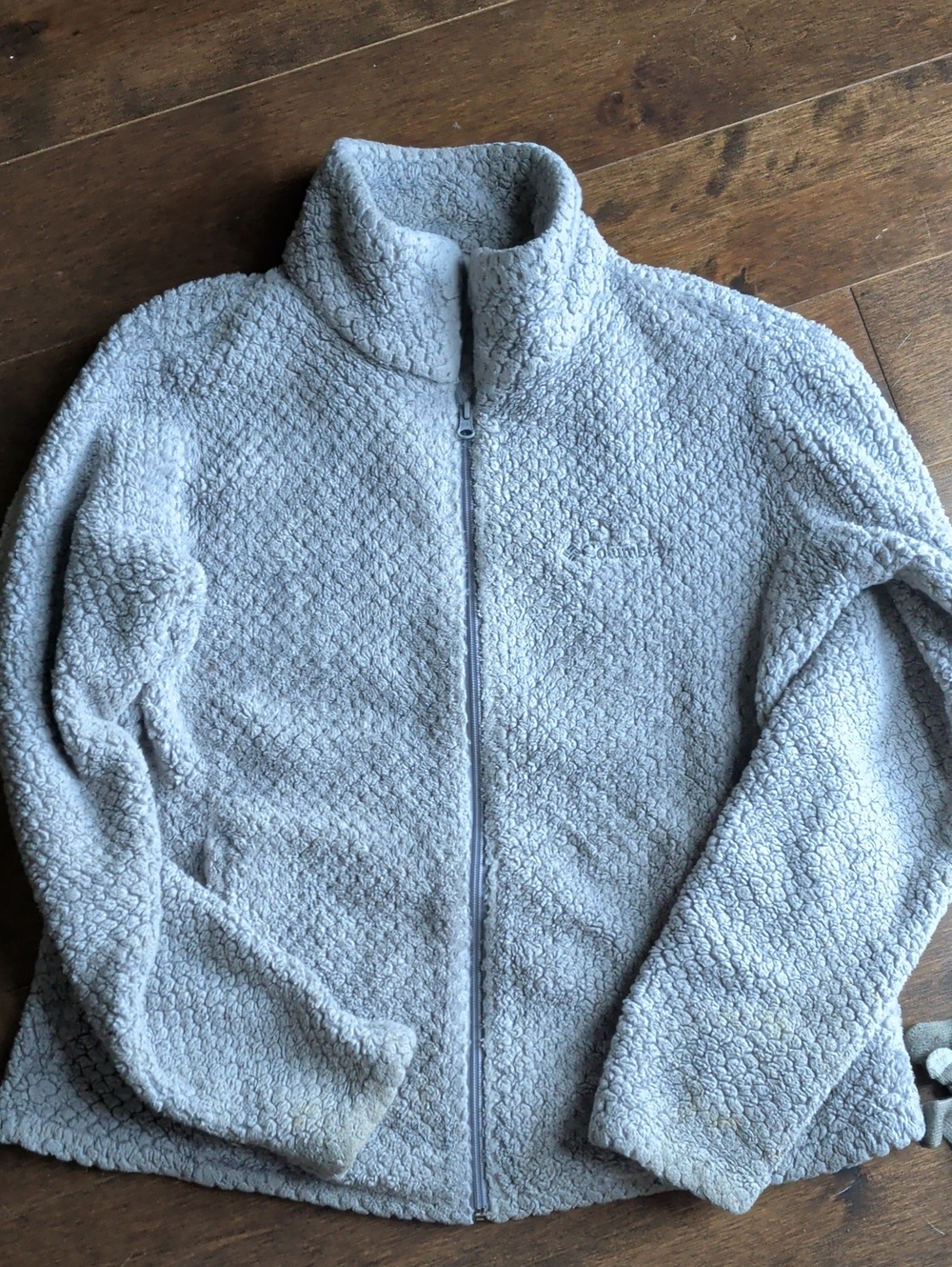 Columbia Women’s Light Gray Sherpa Full-Zip Jacket‎